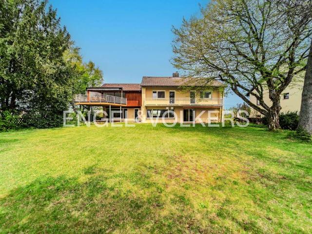 Haus zum Kaufen in Sankt Georgen im Schwarzwald 565.000,00 EUR 255 m²