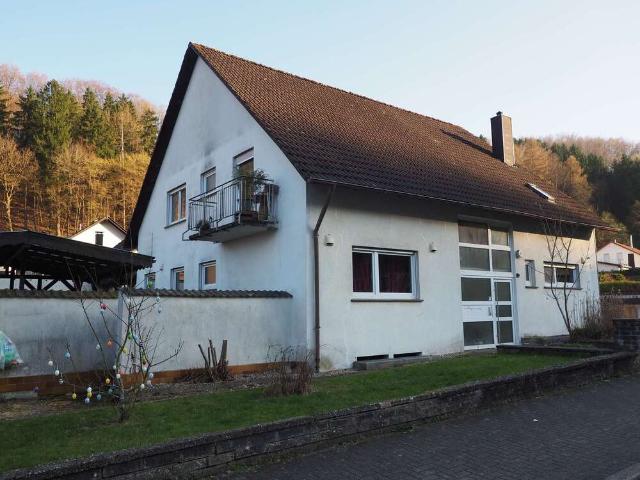 Haus zum Kaufen in Sankt Ingbert 285.000,00 EUR 205 m²