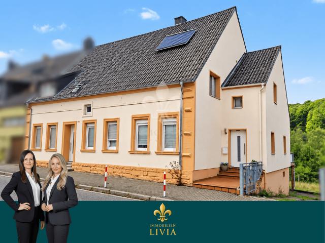 Haus zum Kaufen in Sankt Ingbert 349.000,00 EUR 240 m²