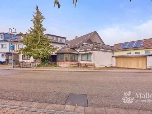 Haus zum Kaufen in Sankt Leon Rot 979.000,00 EUR 697.13 m²