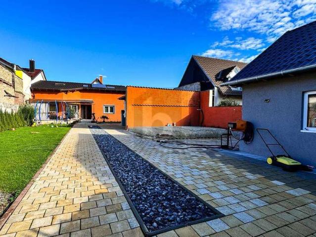 Haus zum Kaufen in Sasbach am Kaiserstuhl 630.000,00 EUR 170 m²