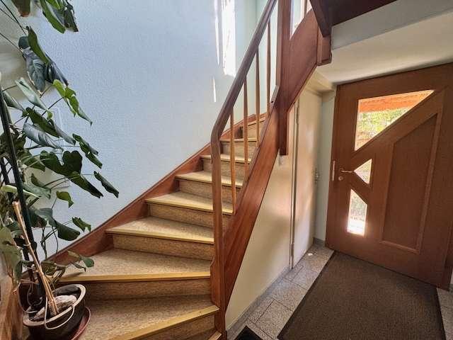 Haus zum Kaufen in Schaafheim 574.000,00 EUR 196.2 m²