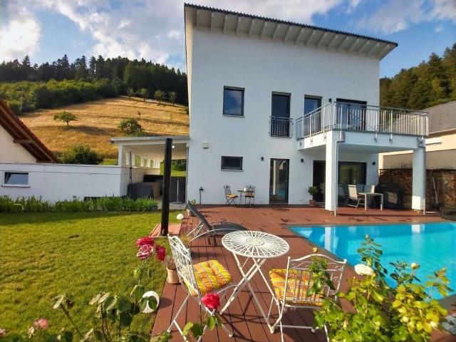 Haus zum Kaufen in Schenkenzell 680.000,00 EUR 160 m²