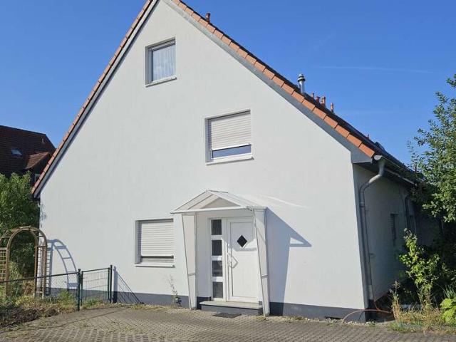 Haus zum Kaufen in Schkopau 270.000,00 EUR 105 m²