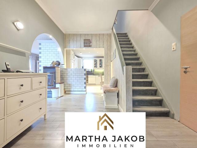 Haus zum Kaufen in Schiffdorf 269.900,00 EUR 215 m²