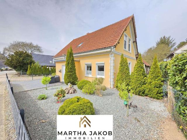 Haus zum Kaufen in Schiffdorf 269.900,00 EUR 215 m²