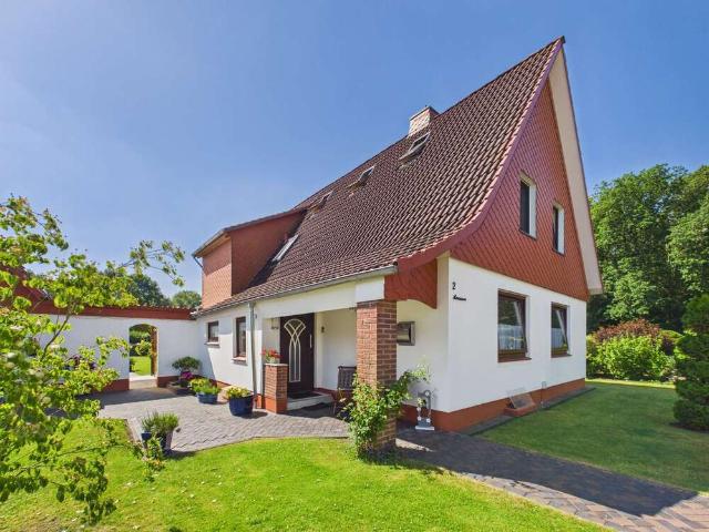 Haus zum Kaufen in Schiffdorf 314.000,00 EUR 205 m²