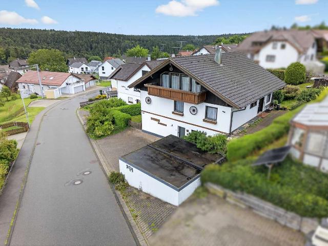 Haus zum Kaufen in Schömberg 495.000,00 EUR 195 m²