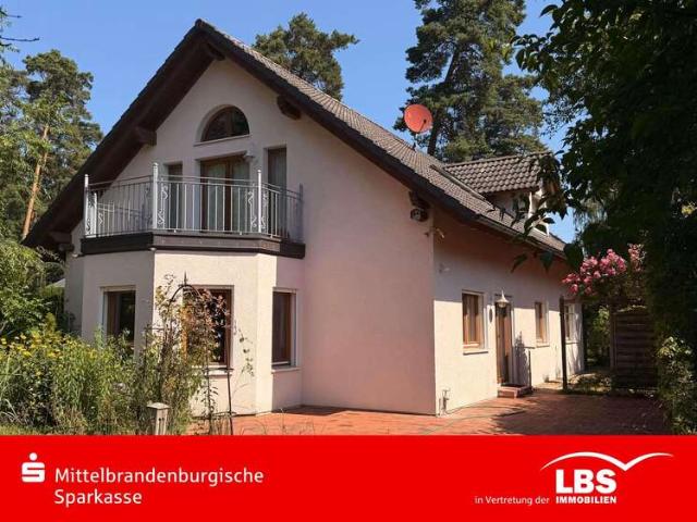 Haus zum Kaufen in Schönwalde Glien 585.000,00 EUR 196 m²