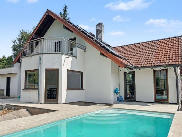 Haus zum Kaufen in Schönbrunn 545.000,00 EUR 180 m²