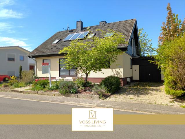 Haus zum Kaufen in Schöneck 398.000,00 EUR 159.3 m²