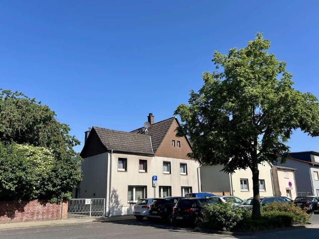 Haus zum Kaufen in Schöneck Büdesheim 295.000,00 EUR 138 m²