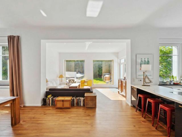 Haus zum Kaufen in Schöneiche 1.390.000,00 EUR 305 m²