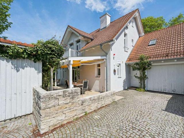 Haus zum Kaufen in Schöngeising 998.000,00 EUR 183 m²
