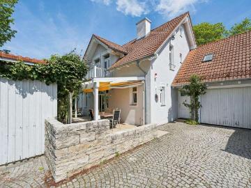 Haus zum Kaufen in Schöngeising 998.000,00 EUR 183 m²