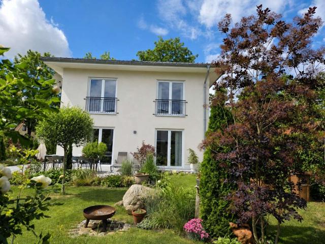 Haus zum Kaufen in Schönow 595.000,00 EUR 130 m²