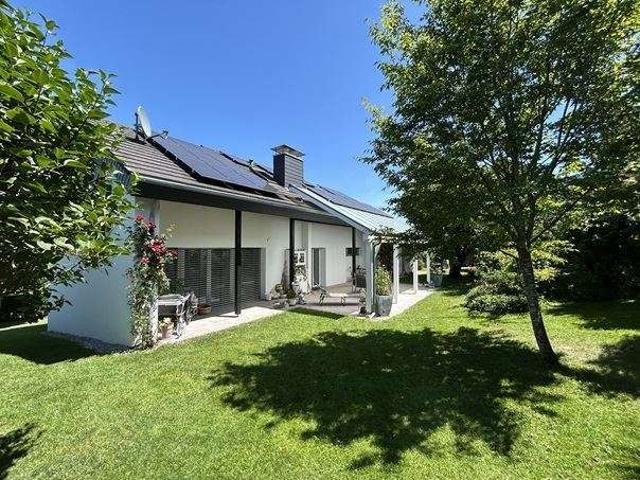 Haus zum Kaufen in Schopfheim 995.000,00 EUR 225 m²