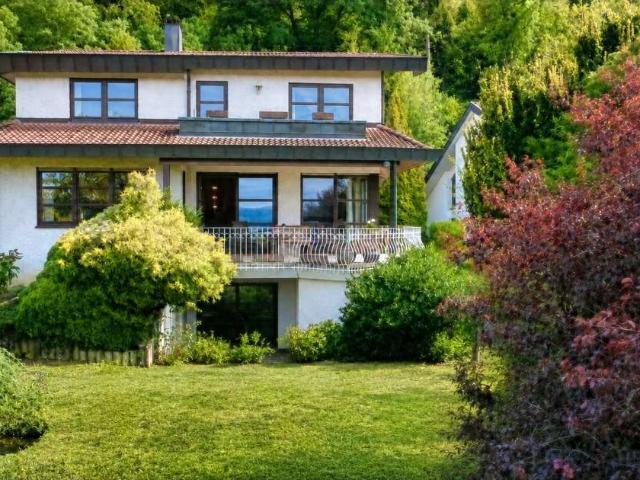 Haus zum Kaufen in Schorndorf 980.000,00 EUR 240 m²