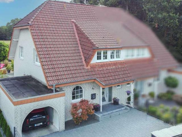 Haus zum Kaufen in Schloß Holte Stukenbrock 430.000,00 EUR 149 m²