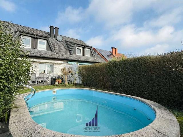 Haus zum Kaufen in Schloß Holte Stukenbrock 398.000,00 EUR 125 m²