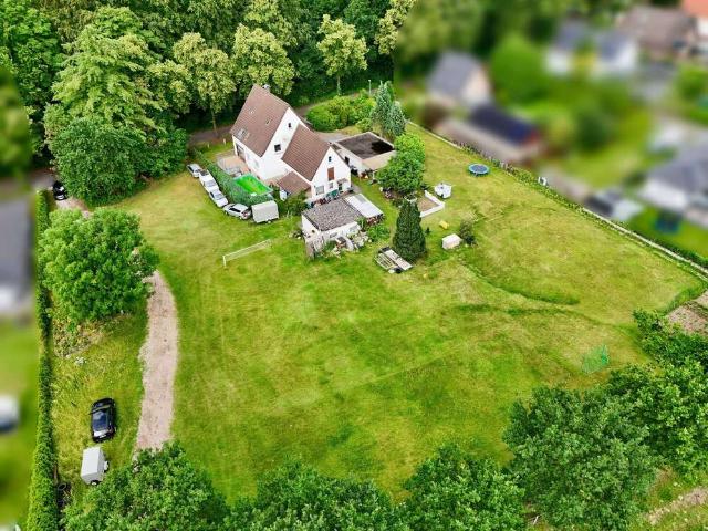 Haus zum Kaufen in Schlangen Oesterholz Haustenbeck 995.000,00 EUR 126 m²