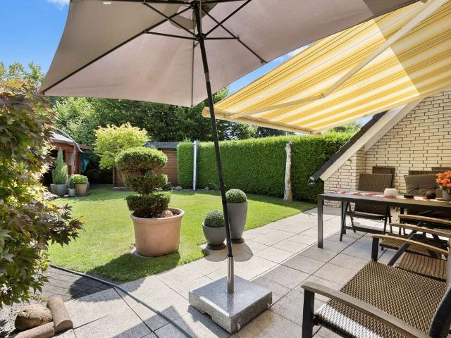 Haus zum Kaufen in Schlangen 349.000,00 EUR 99.53 m²