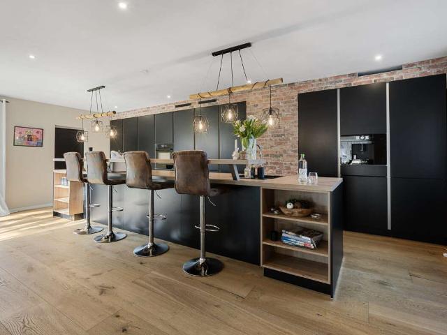 Haus zum Kaufen in Schlangen 389.000,00 EUR 171.03 m²