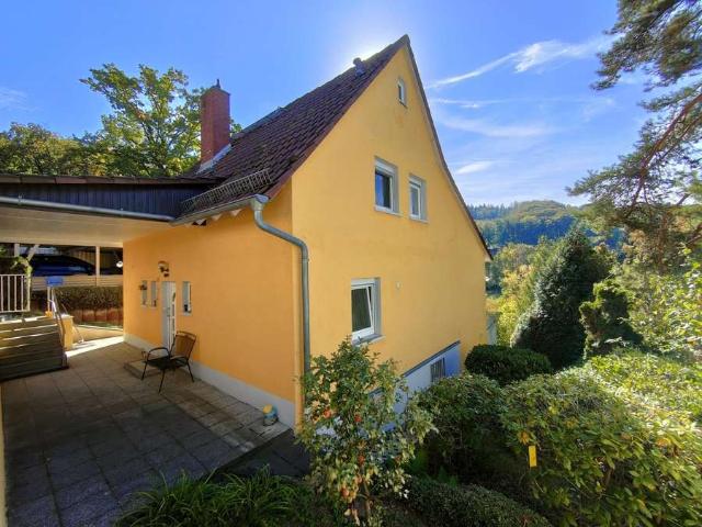 Haus zum Kaufen in Schlangenbad Wambach 415.000,00 EUR 138 m²