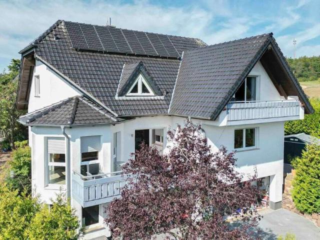 Haus zum Kaufen in Schlangenbad 749.000,00 EUR 207.09 m²
