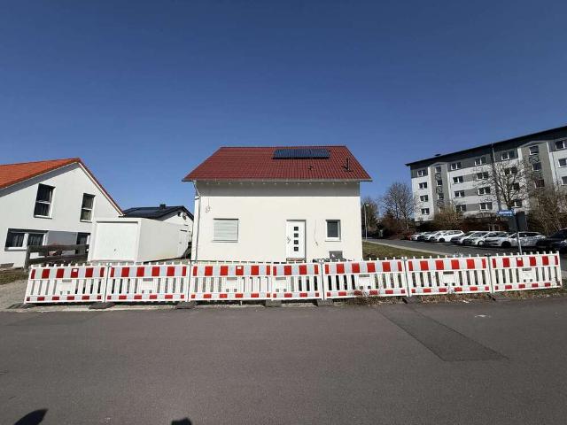 Haus zum Kaufen in Schleusingen 289.000,00 EUR 130 m²
