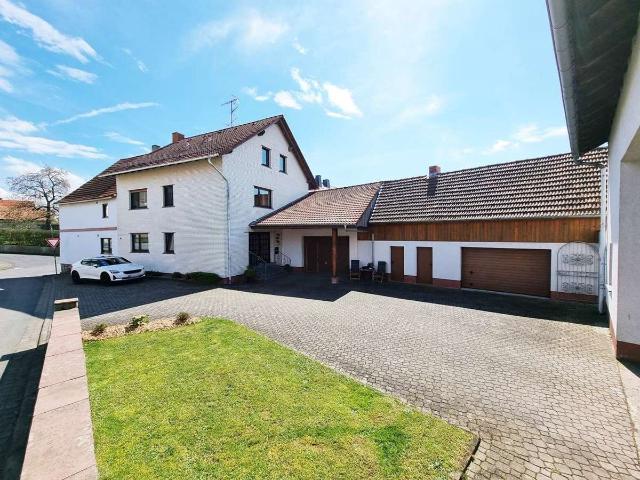 Haus zum Kaufen in Schlüchtern Hutten 349.000,00 EUR 292.65 m²