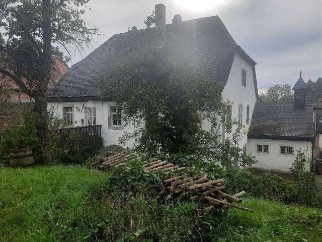Haus zum Kaufen in Schlüsselfeld 265.000,00 EUR 273 m²