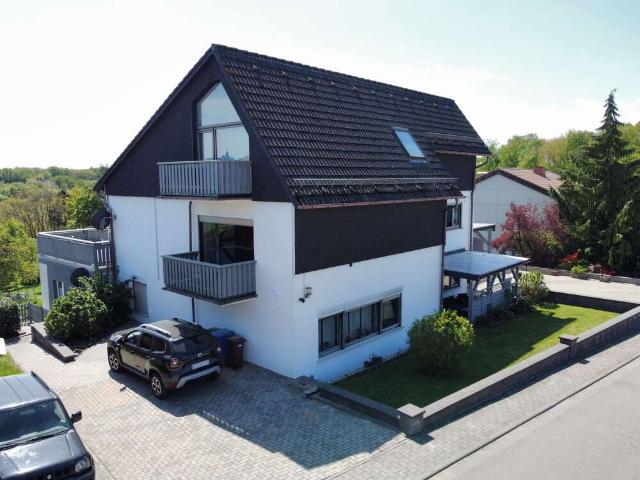 Haus zum Kaufen in Schmalenberg 399.000,00 EUR 412 m²