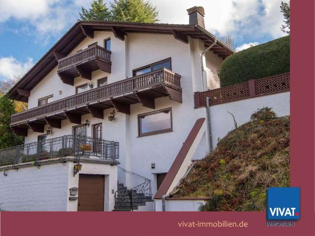 Haus zum Kaufen in Schmitten im Taunus 345.000,00 EUR 209 m²
