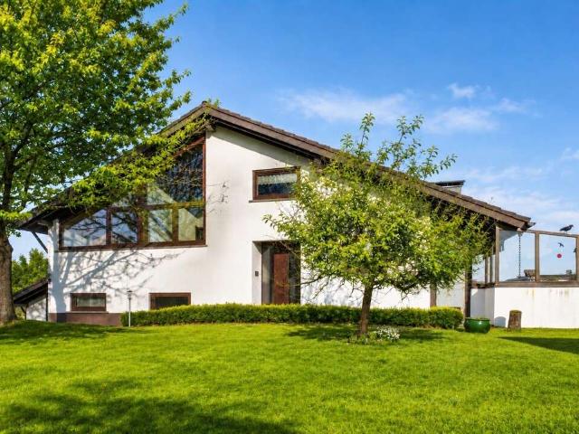 Haus zum Kaufen in Schramberg Waldmössingen 575.000,00 EUR 195 m²