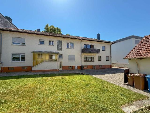 Haus zum Kaufen in Schwalbach 695.000,00 EUR 296.73 m²