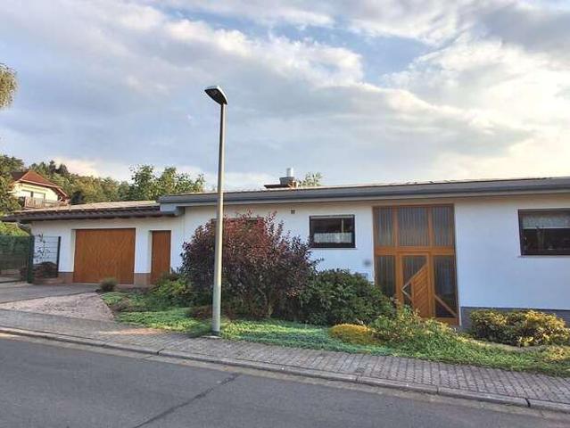 Haus zum Kaufen in Schwalbach 375.000,00 EUR 170 m²