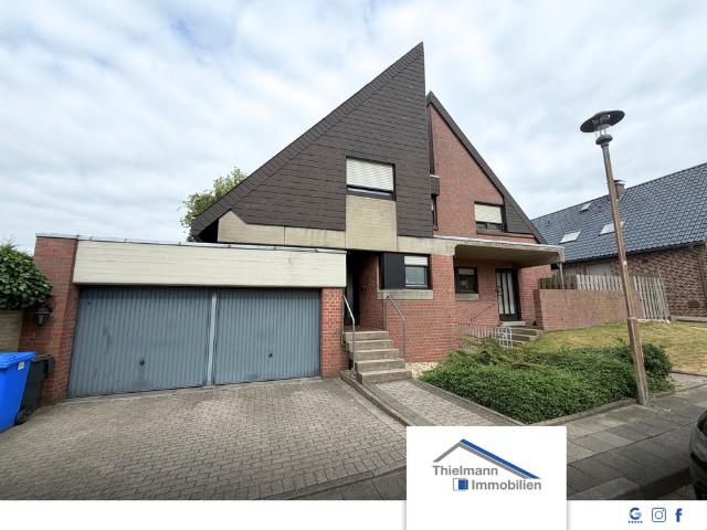 Haus zum Kaufen in Schwalmtal 400.000,00 EUR 193.45 m²