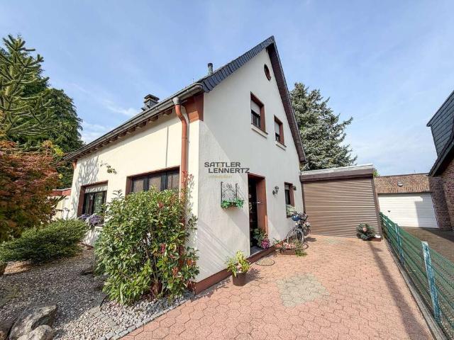 Haus zum Kaufen in Schwalmtal 259.000,00 EUR 107 m²
