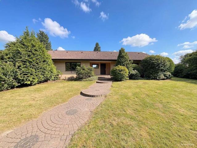 Haus zum Kaufen in Schwanewede 565.000,00 EUR 180 m²
