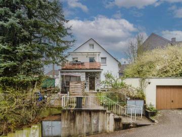 Haus zum Kaufen in Schwelm 435.000,00 EUR 271 m²