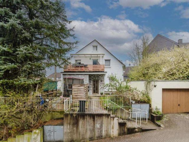 Haus zum Kaufen in Schwelm 435.000,00 EUR 271 m²