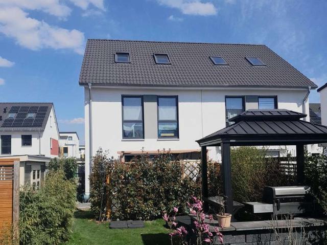 Haus zum Kaufen in Schulzendorf 669.000,00 EUR 135 m²