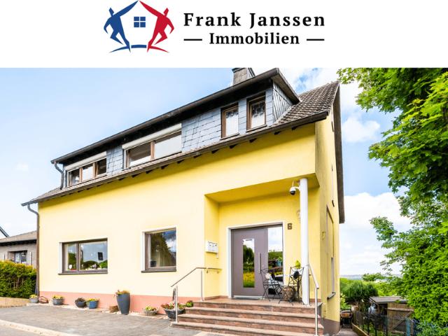 Haus zum Kaufen in Schüller 320.000,00 EUR 254 m²