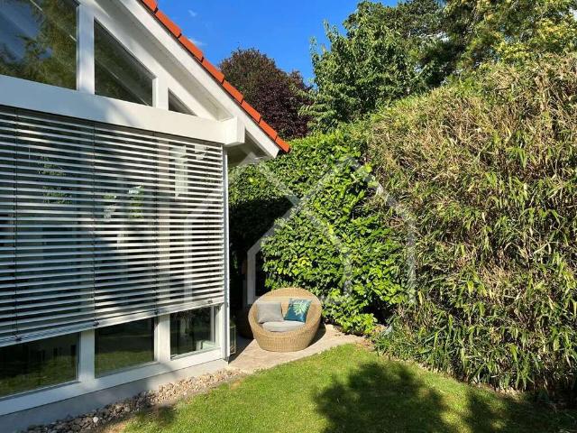 Haus zum Kaufen in Seeheim Jugenheim 1.390.000,00 EUR 240 m²