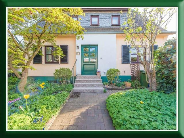 Haus zum Kaufen in Seeheim Jugenheim 745.000,00 EUR 164.66 m²