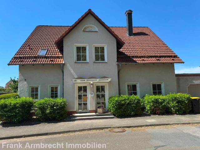 Haus zum Kaufen in Seesen 350.000,00 EUR 210 m²