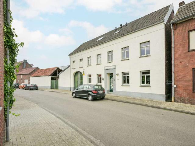 Haus zum Kaufen in Selfkant Isenbruch 479.800,00 EUR 366.75 m²