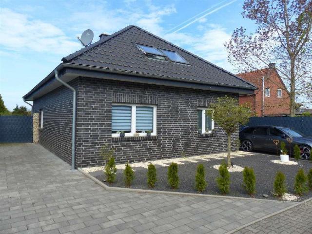 Haus zum Kaufen in Selm 535.000,00 EUR 142.45 m²