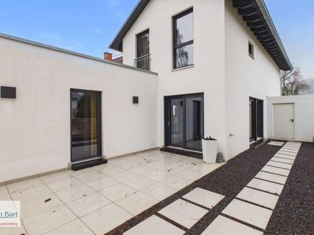 Haus zum Kaufen in Serrig 564.800,00 EUR 141.5 m²